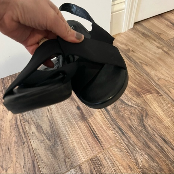 Eileen Fisher Spa Sneaker Sandal - Picture 2 of 10